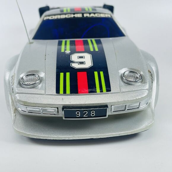 Radio Shack Porsche 928 Remote Control Electric 1/16 Scale Touring Car READ! - Picture 5 of 16